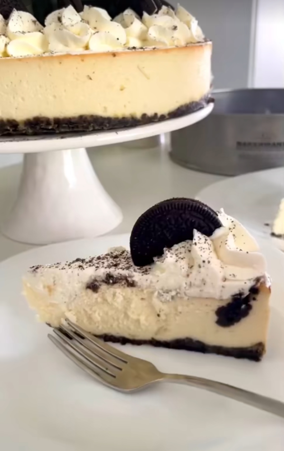 Oreo Cheesecake Torte